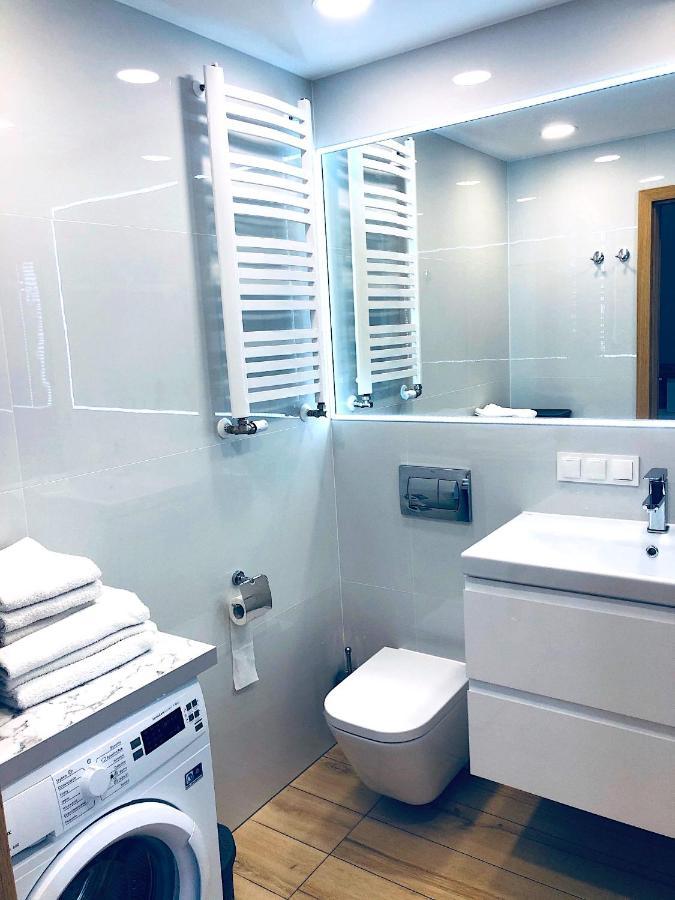 Apartament Superior Lawendowy z Tarasem Kołobrzeg Zewnętrze zdjęcie