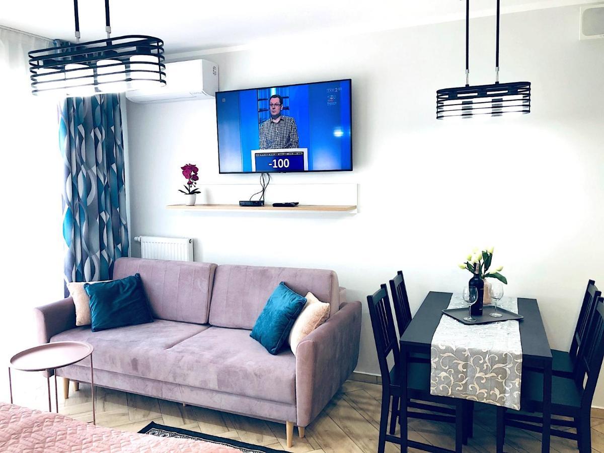 Apartament Superior Lawendowy z Tarasem Kołobrzeg Zewnętrze zdjęcie