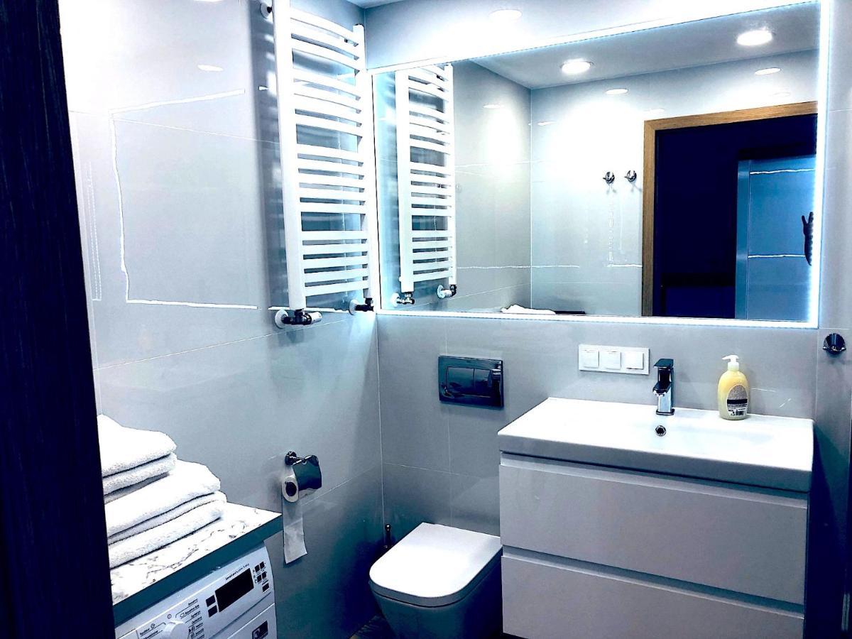 Apartament Superior Lawendowy z Tarasem Kołobrzeg Zewnętrze zdjęcie