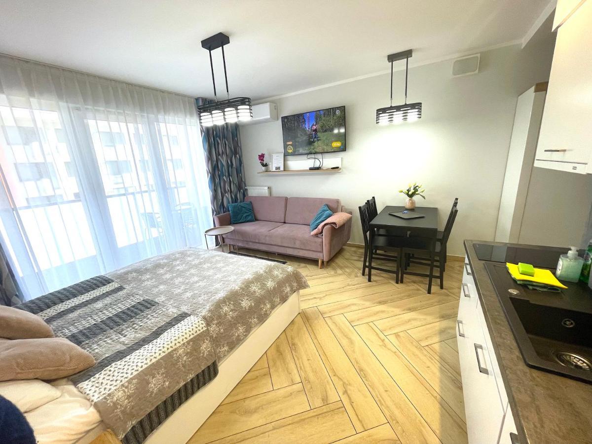 Apartament Superior Lawendowy z Tarasem Kołobrzeg Zewnętrze zdjęcie