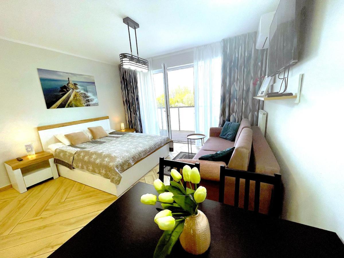 Apartament Superior Lawendowy z Tarasem Kołobrzeg Zewnętrze zdjęcie