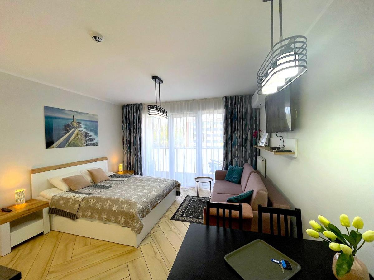 Apartament Superior Lawendowy z Tarasem Kołobrzeg Zewnętrze zdjęcie