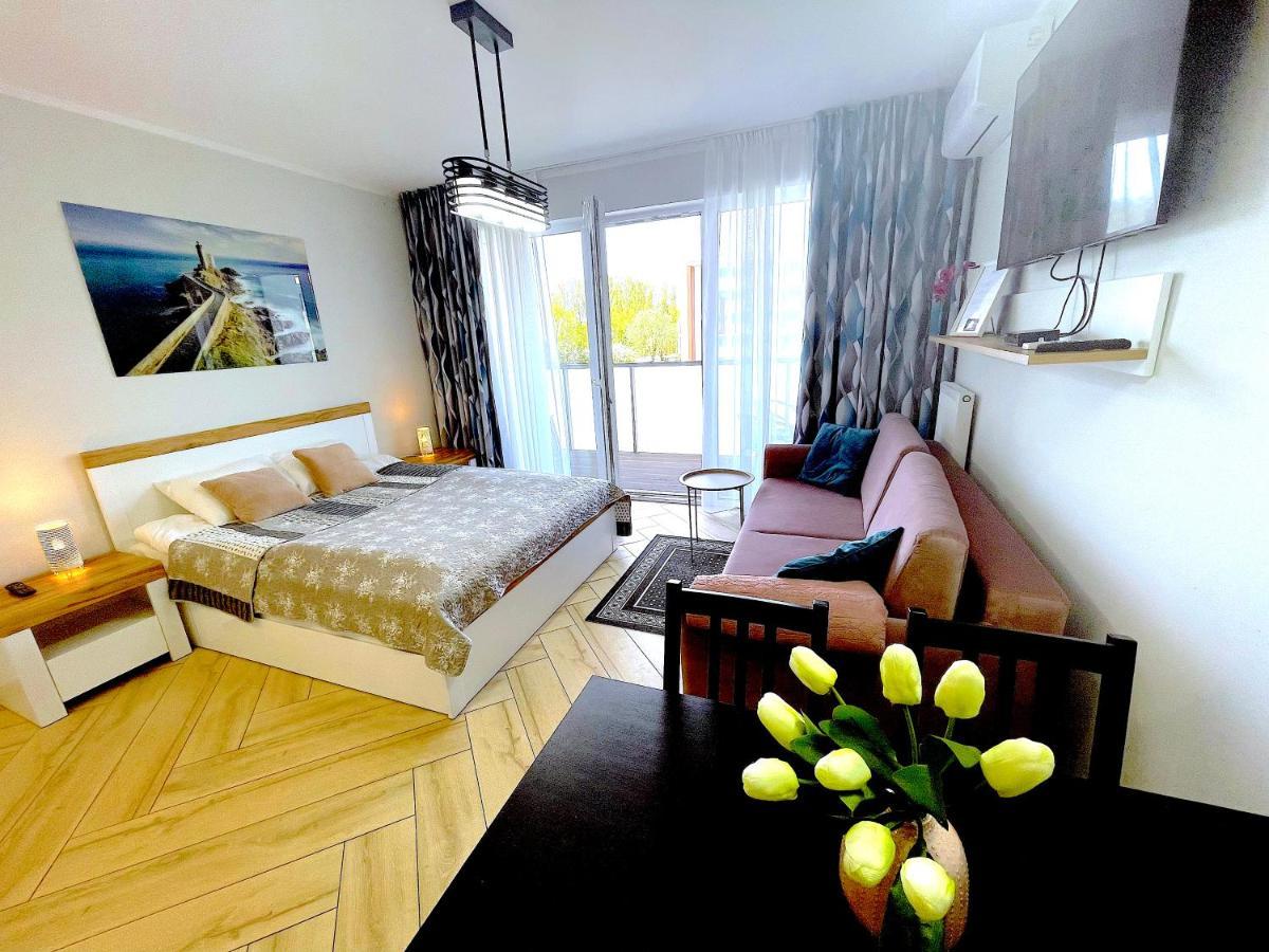 Apartament Superior Lawendowy z Tarasem Kołobrzeg Zewnętrze zdjęcie